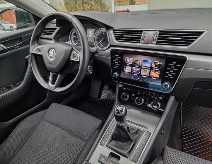 Škoda Superb Sedan 2,0 l 110 kw