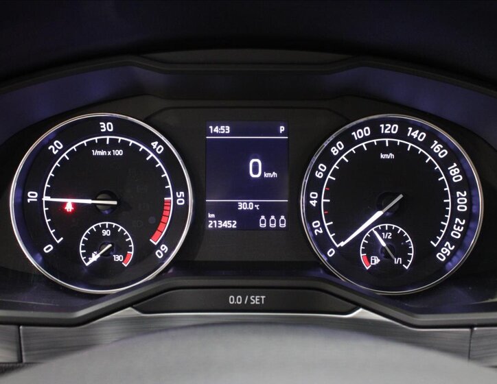 Škoda Superb Kombi 2,0 l 110 kw