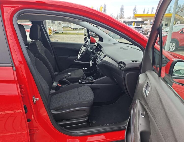 Opel Crossland X MPV 1,6 l 88 kw