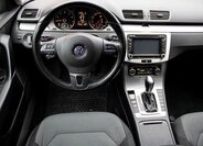 Volkswagen Passat 10