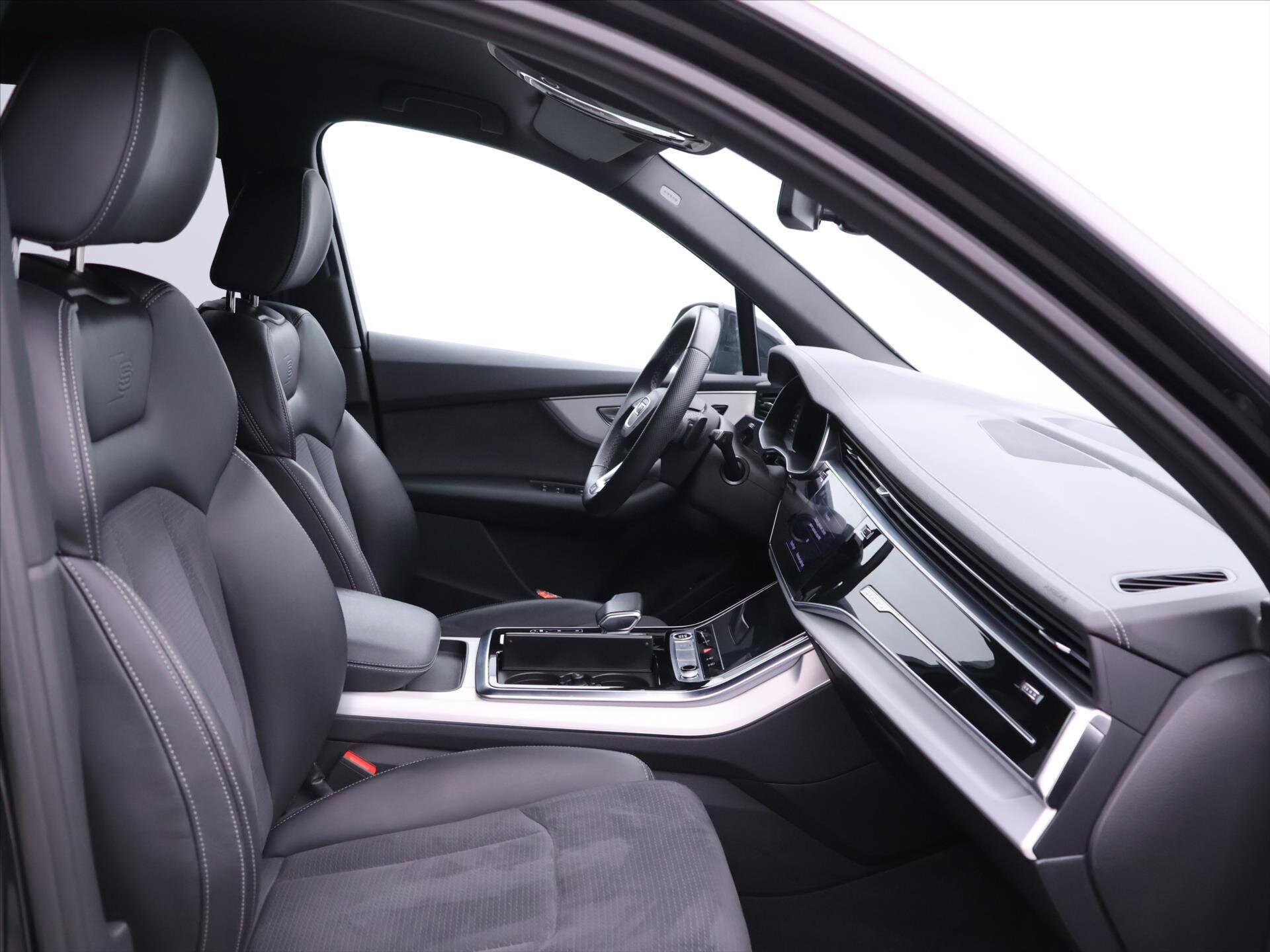 Audi Q7 SUV 3,0 l 210 kw