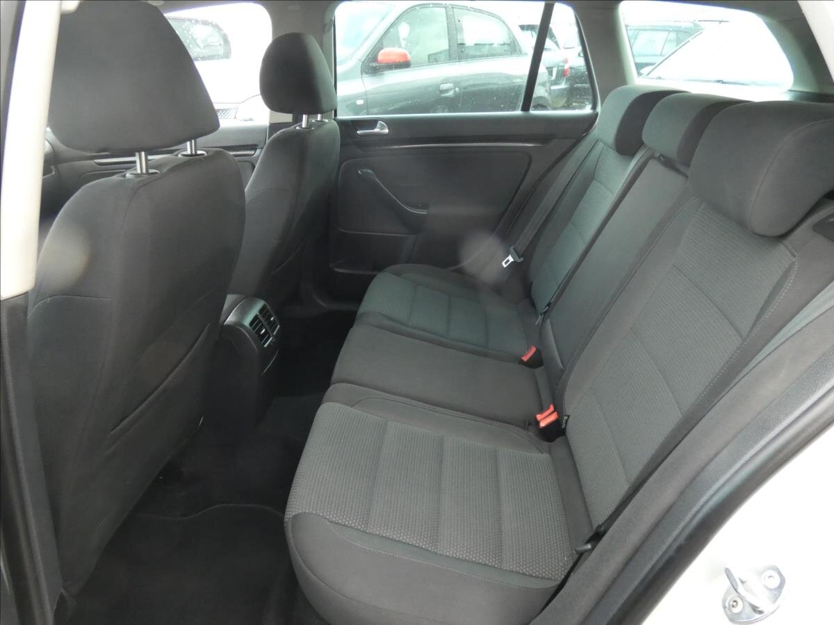 Volkswagen Golf Kombi 1,4 l 90 kw