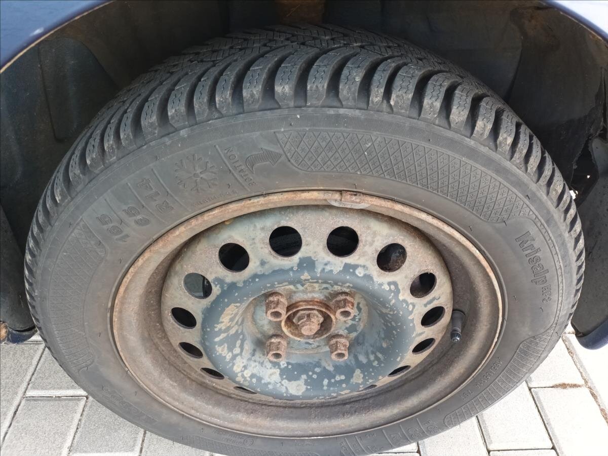 Renault Clio Hatchback 1,1 l 43 kw