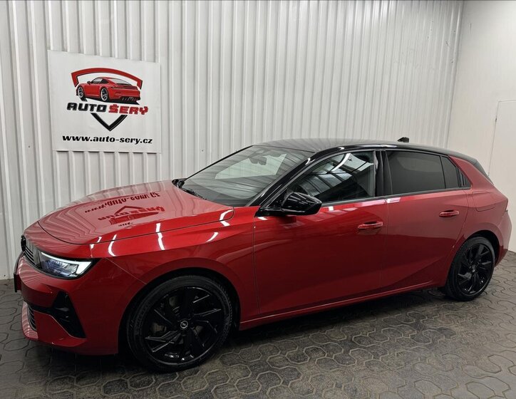 Opel Astra Hatchback 1,6 l 133 kw