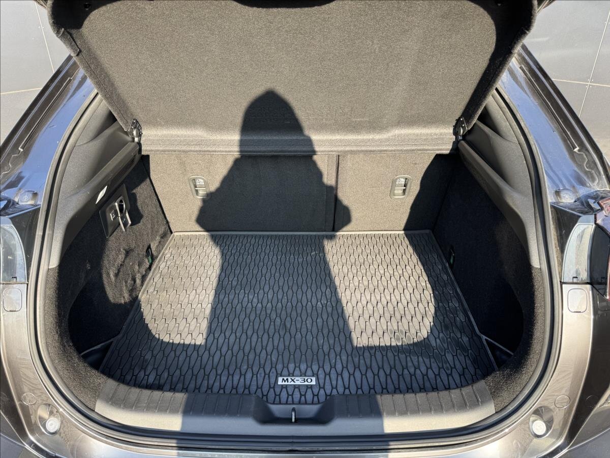 Mazda MX-30 CUV 1,7 l 125 kw