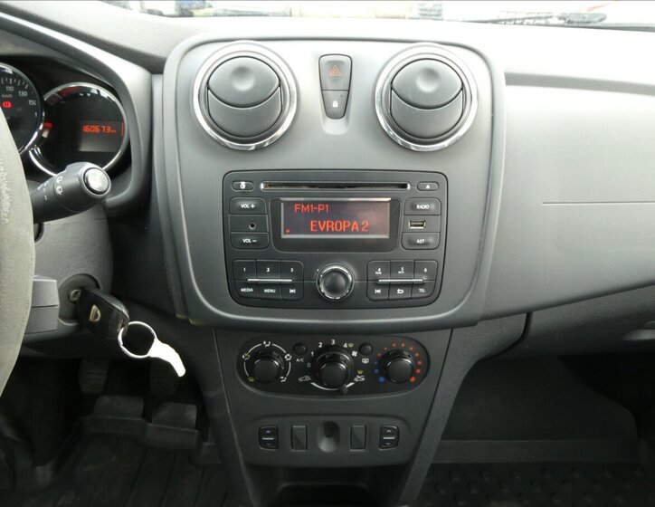 Dacia Logan Kombi 1,1 l 54 kw