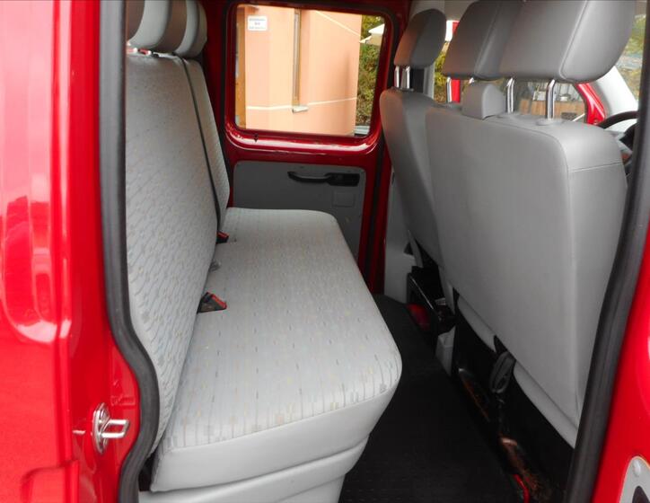 Volkswagen Transporter 16