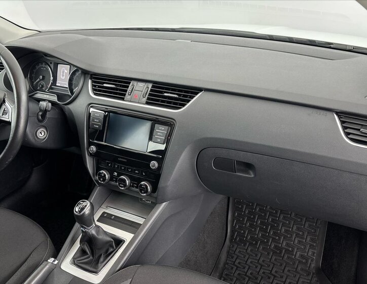 Škoda Octavia Liftback 1,6 l 85 kw