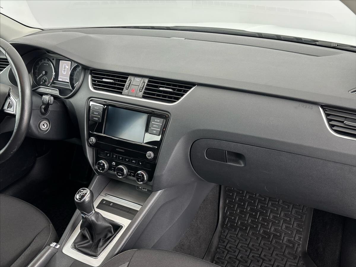 Škoda Octavia Liftback 1,6 l 85 kw