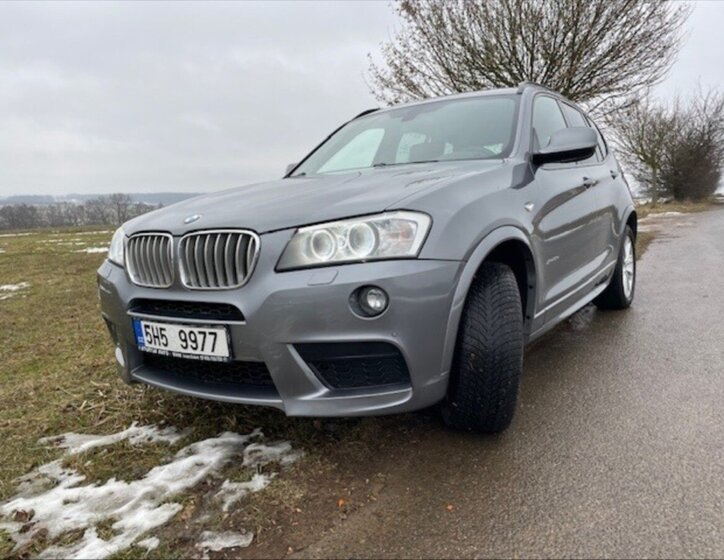 BMW X3 Kombi 3,0 l 190 kw