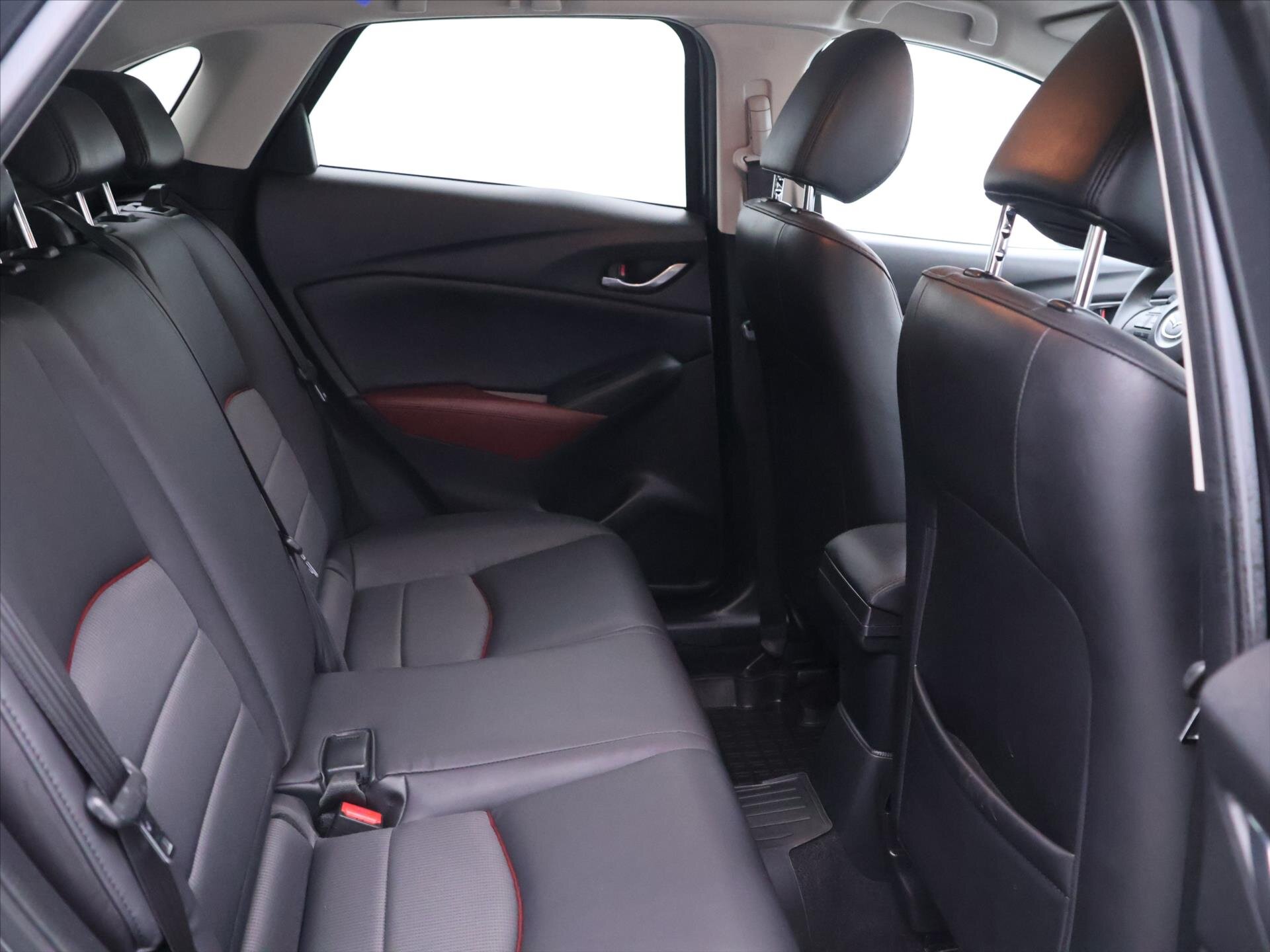 Mazda CX-3 SUV / Terénní 2,0 l 88 kw