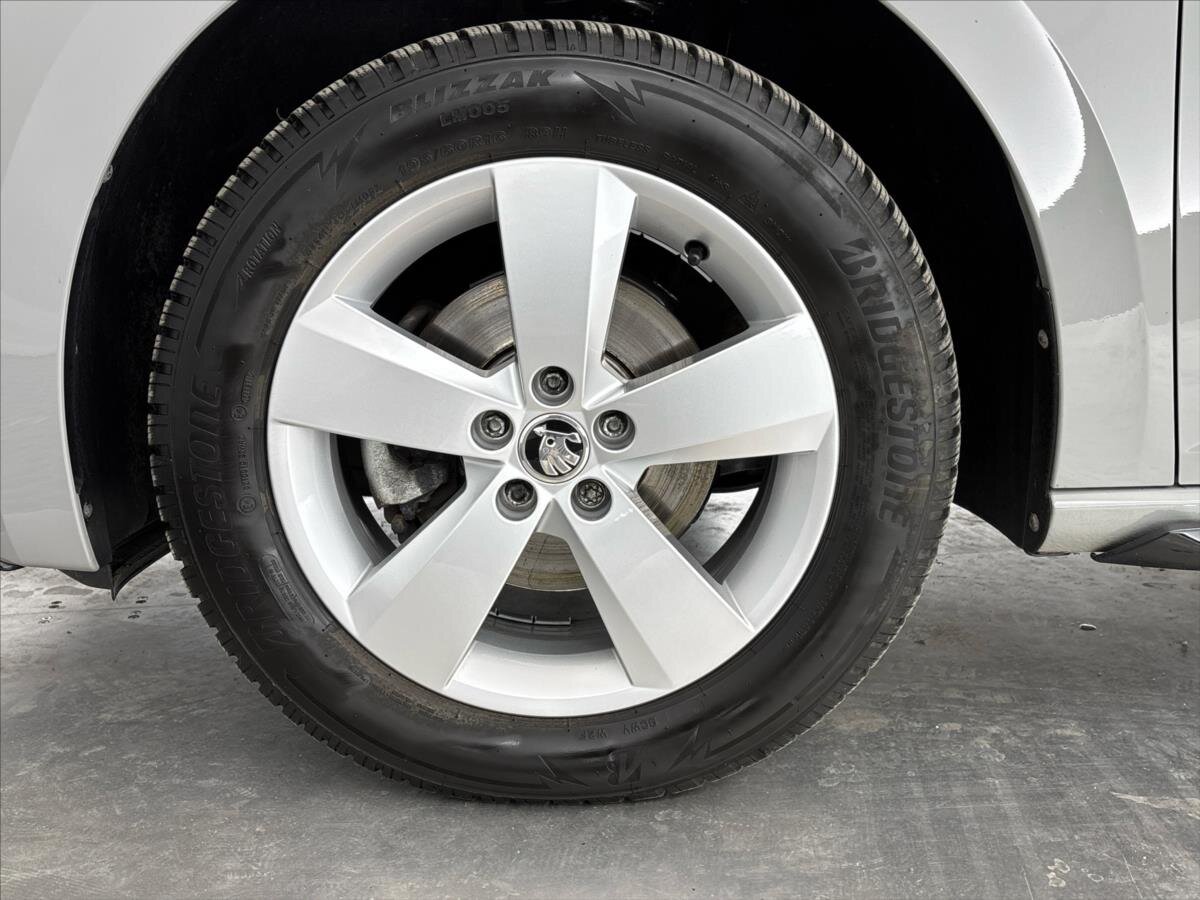 Škoda Scala Hatchback 999,0 85 kw