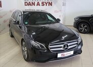 Mercedes-Benz Třídy E Kombi 2,0 l 143 kw