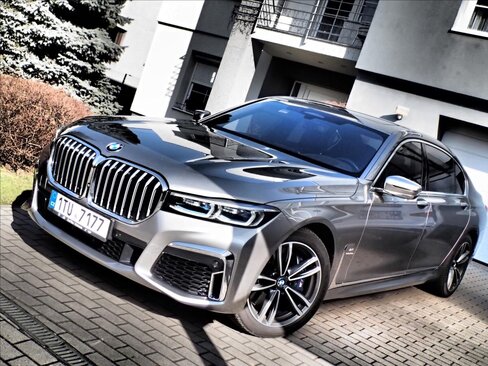 BMW Řada 7 Sedan / Limuzína 3,0 l 294 kw