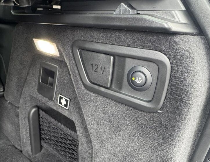 BMW X7 SUV 3,0 l 250 kw