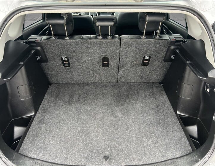 Suzuki SX4 S-Cross SUV 1,4 l 103 kw