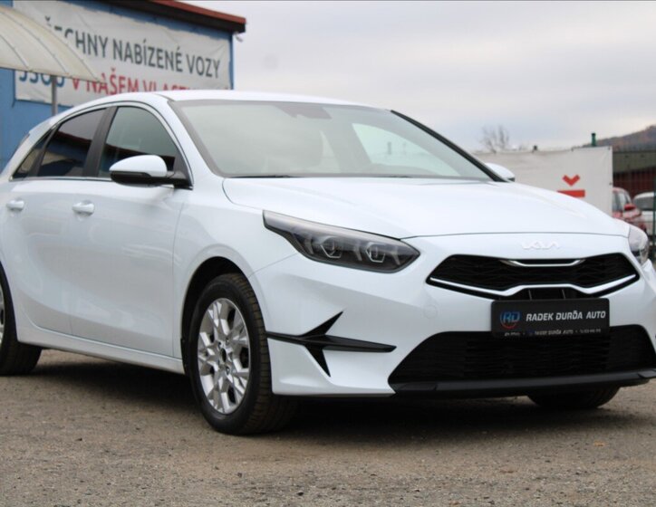 KIA Ceed Hatchback 1,5 l 117 kw