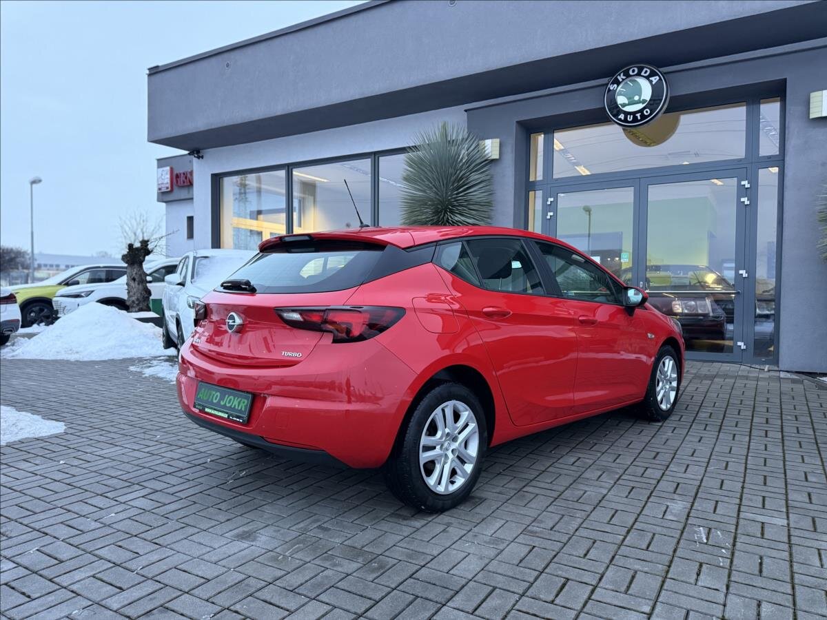 Opel Astra Hatchback 1,4 l 92 kw