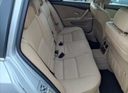 BMW Řada 5 Kombi 3,0 l 145 kw