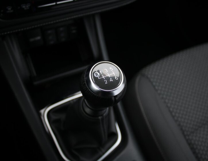 Toyota Corolla Sedan 1,6 l 97 kw