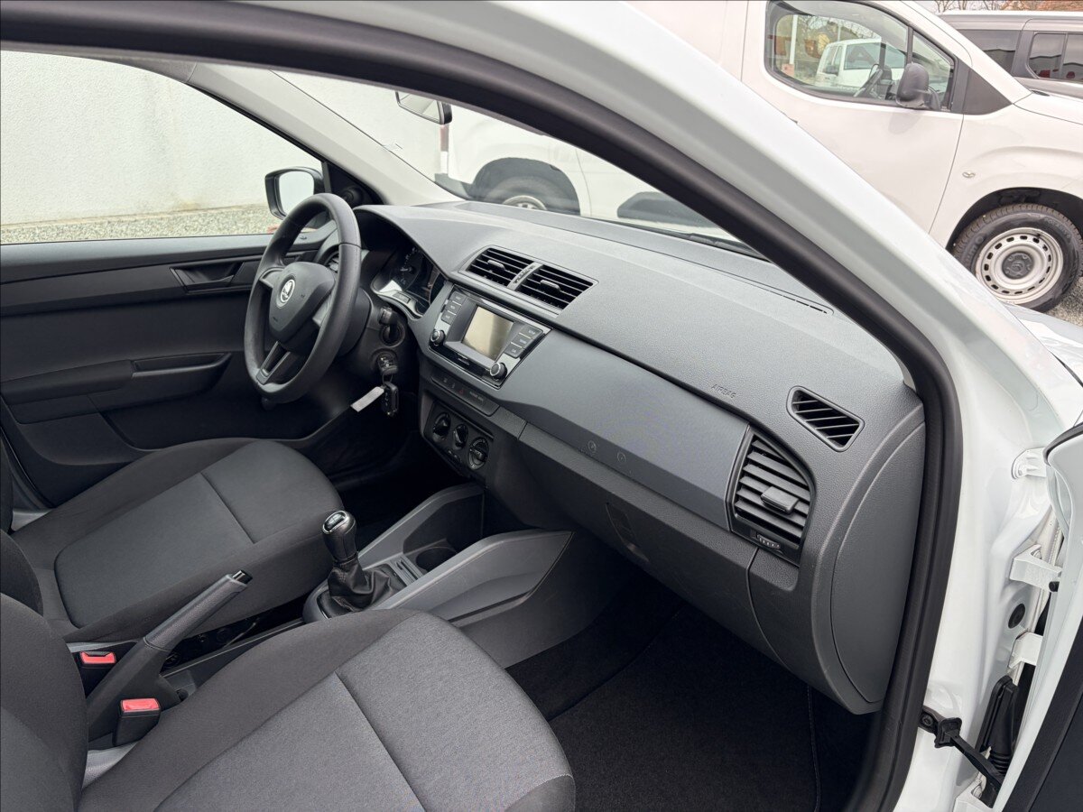 Škoda Fabia Hatchback 999,0 44 kw