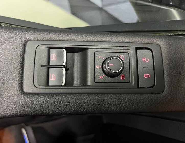 Volkswagen Multivan 20