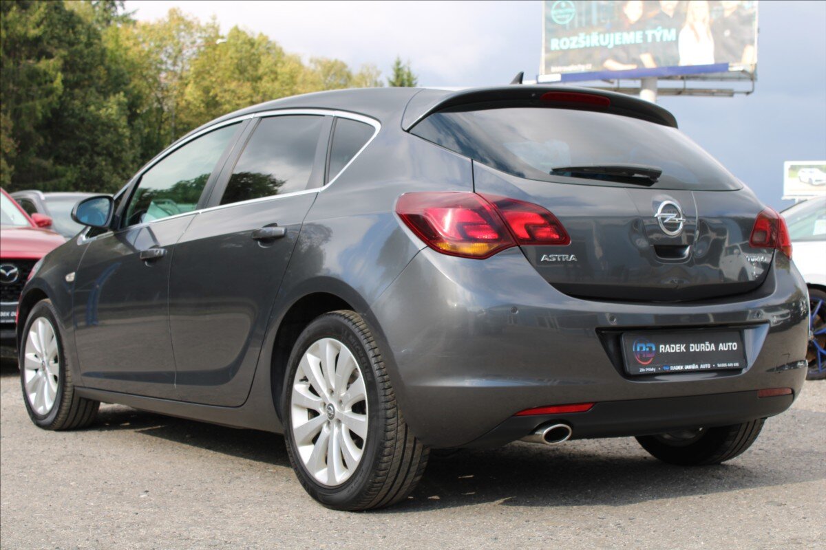 Opel Astra Hatchback 1,4 l 103 kw