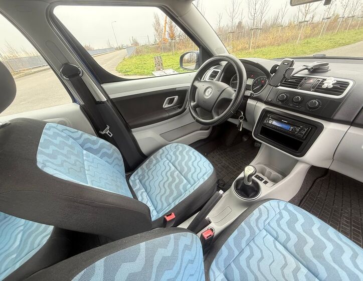 Škoda Roomster 9