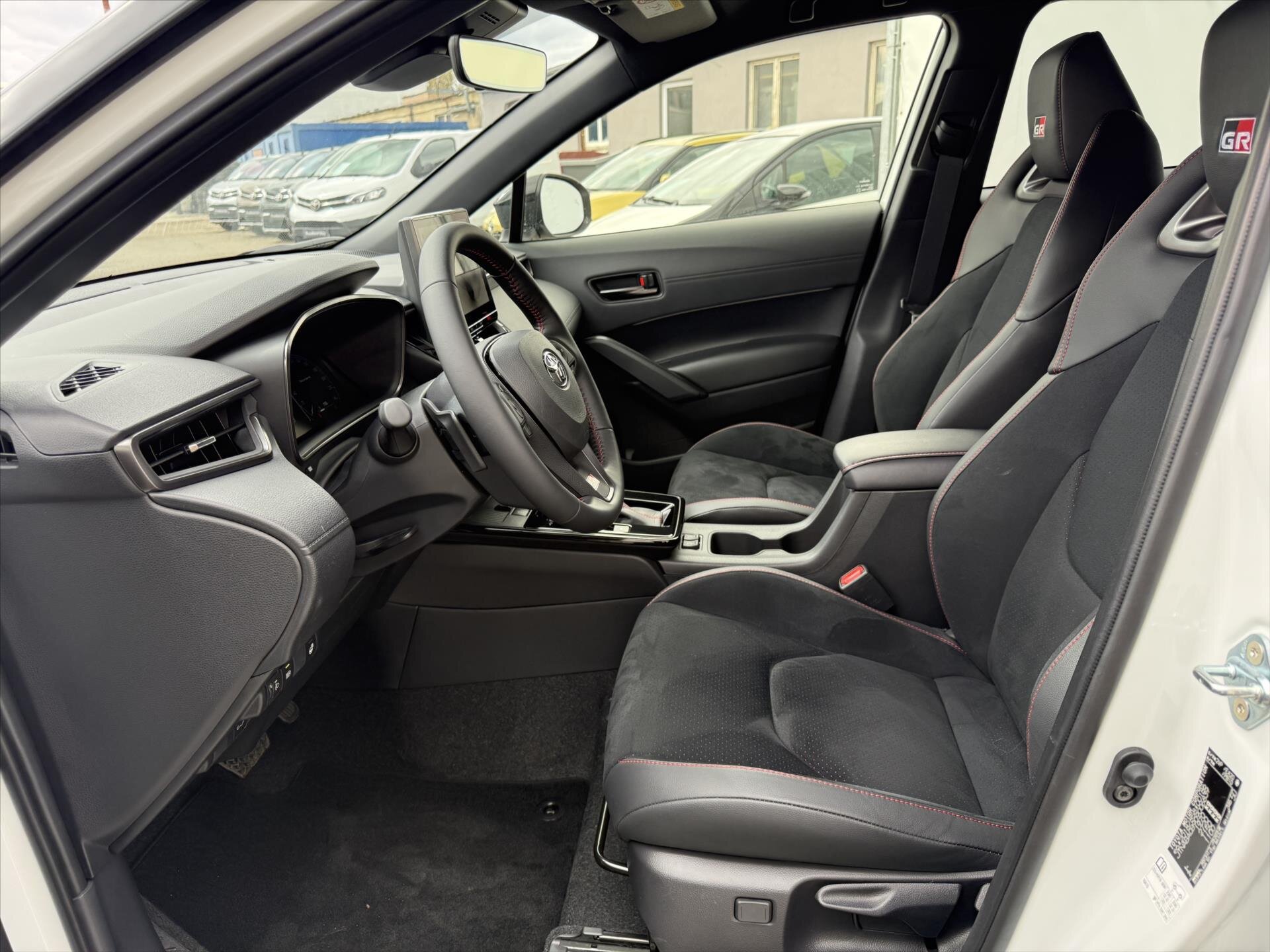 Toyota Corolla Cross SUV / Terénní 2,0 l 98 kw