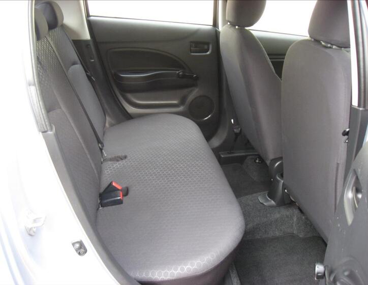 Mitsubishi Space Star 19