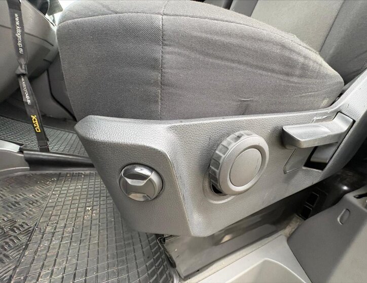 Volkswagen Crafter Ostatní 2,0 l 103 kw