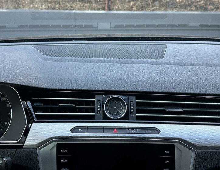 Volkswagen Passat Kombi 1,4 l 110 kw