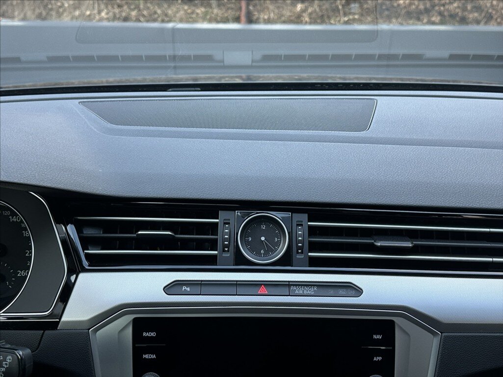 Volkswagen Passat Kombi 1,4 l 110 kw