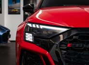 Audi RS3 Hatchback 2,5 l 294 kw