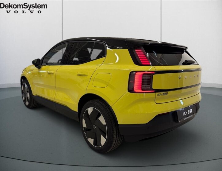 Volvo EX30 SUV 0,0 200 kw