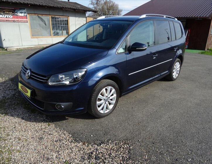 Volkswagen Touran MPV 1,2 l 77 kw