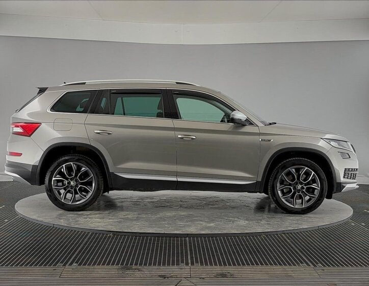 Škoda Kodiaq SUV / Terénní 2,0 l 140 kw