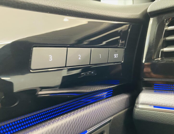 Volkswagen Touareg Kombi 3,0 l 210 kw