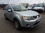 Mitsubishi Outlander SUV / Terénní 2,0 l 103 kw