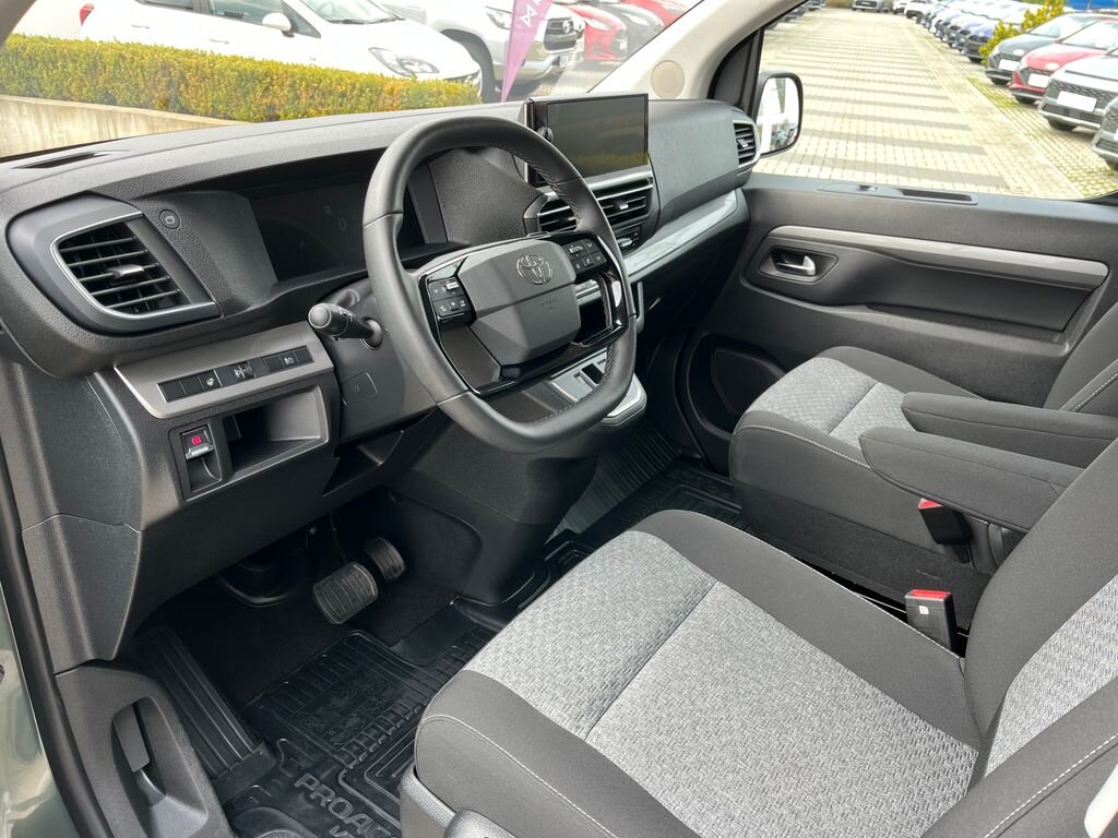 Toyota ProAce Verso VAN / Minibus 2,0 l 130 kw