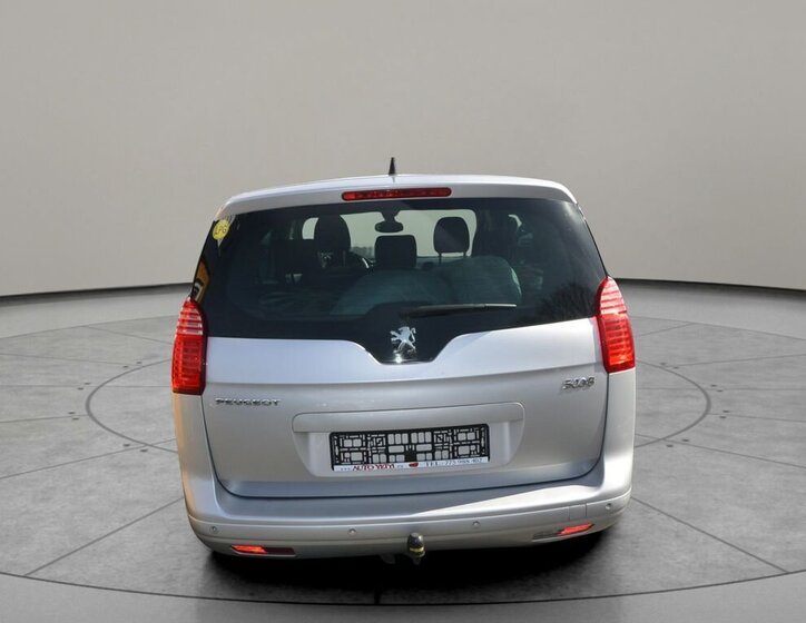 Peugeot 5008 MPV 1,6 l 88 kw
