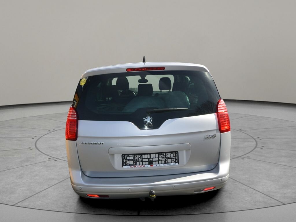 Peugeot 5008 MPV 1,6 l 88 kw