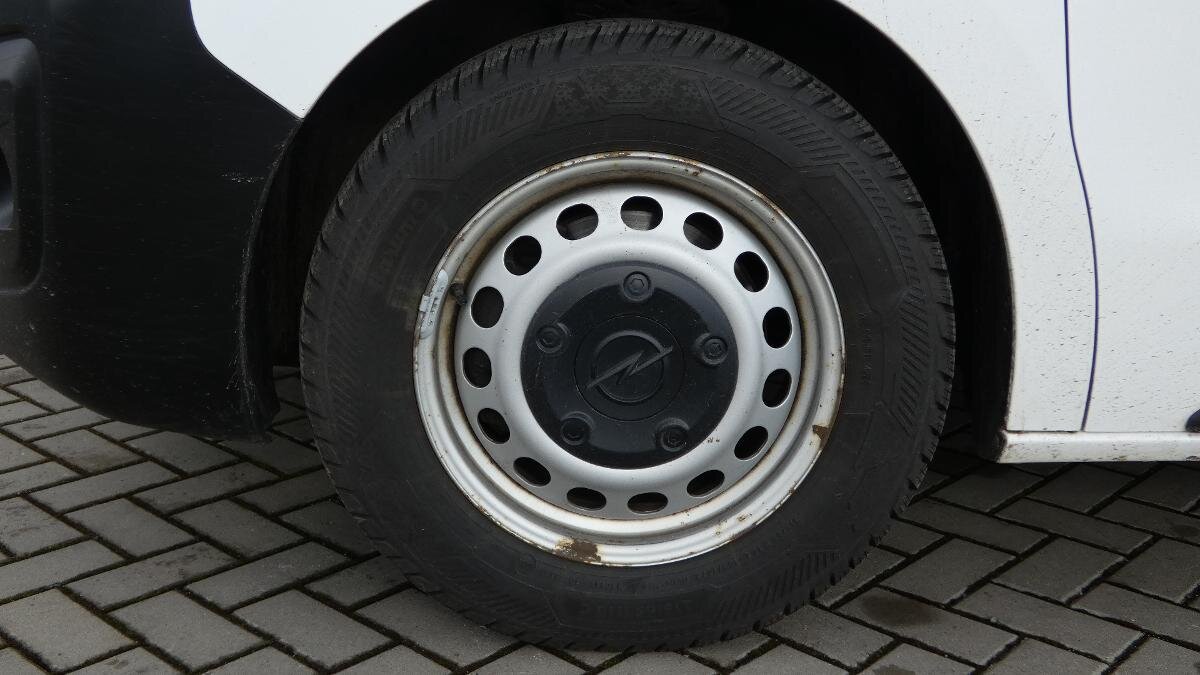 Opel Vivaro Užitková 2,0 l 106 kw