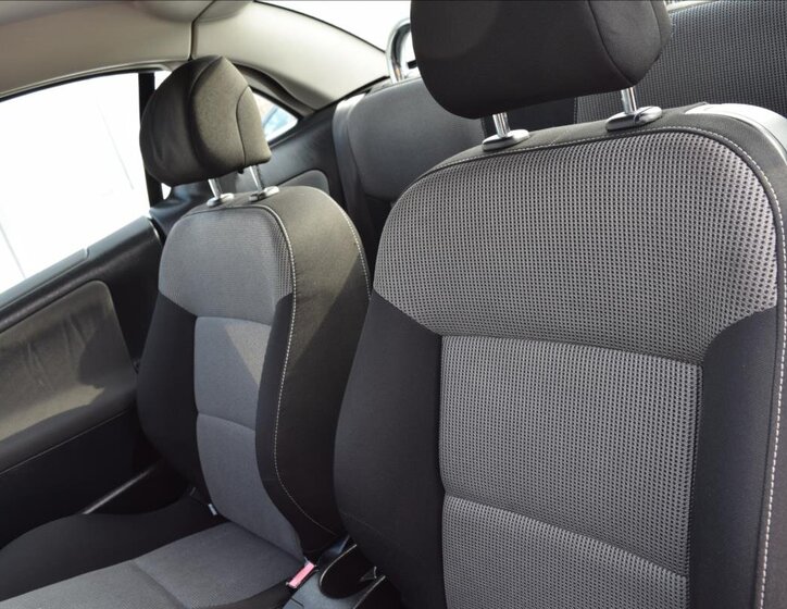 Peugeot 207 Kabriolet 1,6 l 88 kw