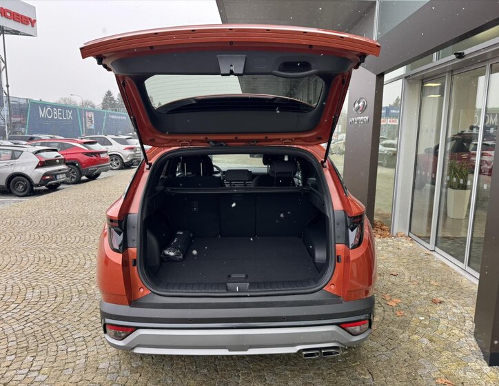 Hyundai Tucson SUV 1,6 l 110 kw