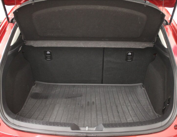Mazda 3 Hatchback 2,0 l 88 kw