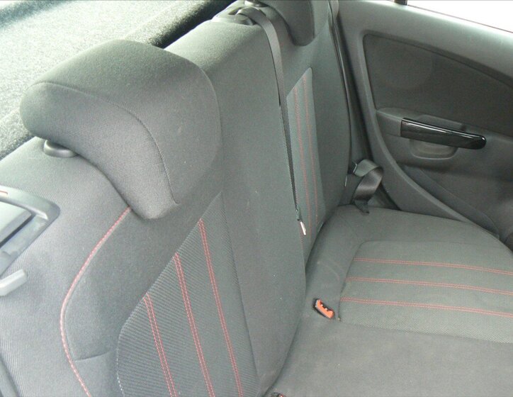 Opel Corsa Hatchback 1,4 l 66 kw