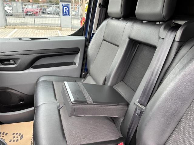 Opel Vivaro Skříň 2,0 l 90 kw