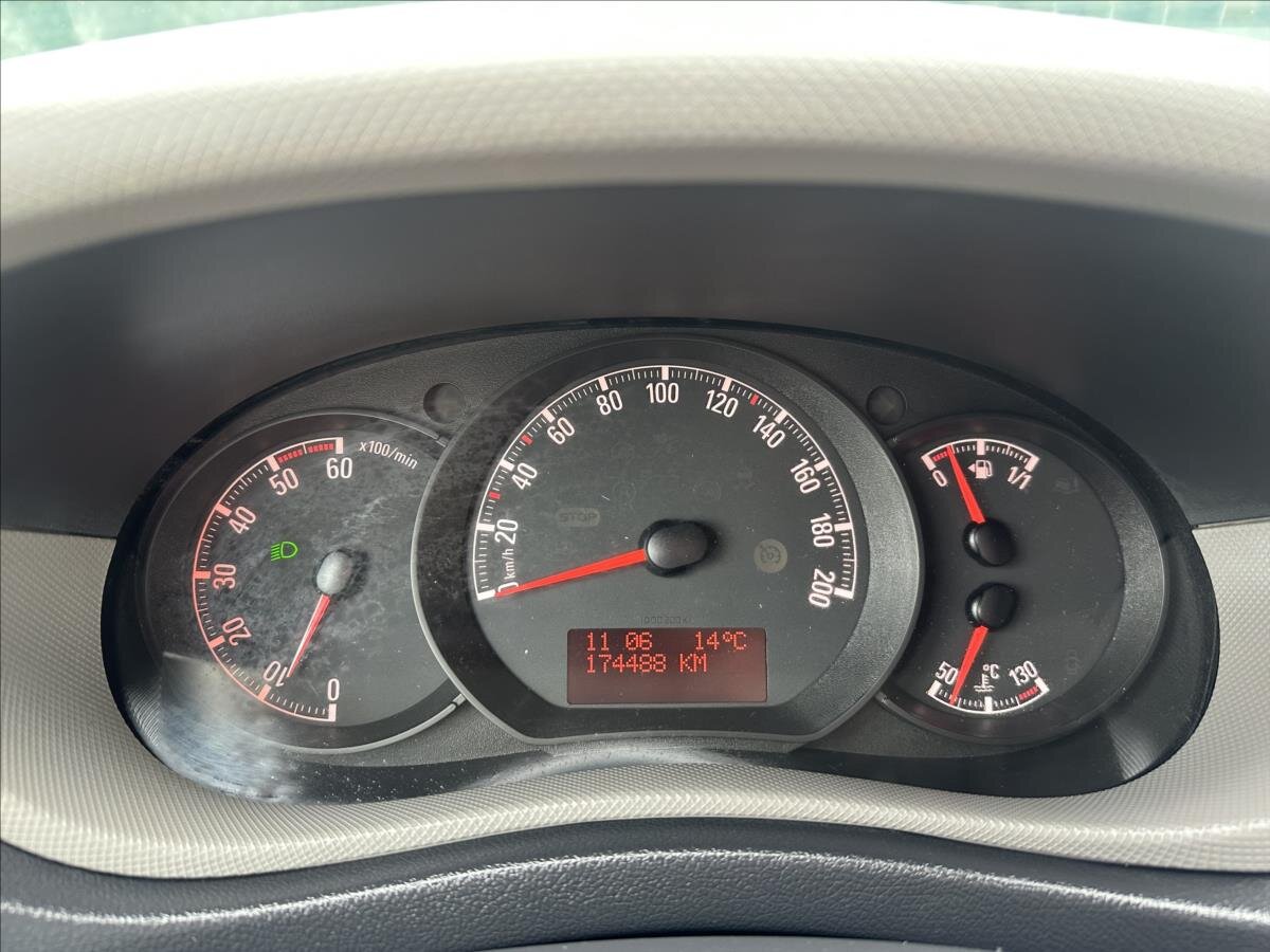 Opel Movano Skříň 2,3 l 81 kw