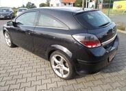 Opel Astra 12